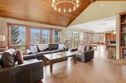 59 Croseus Creek Road