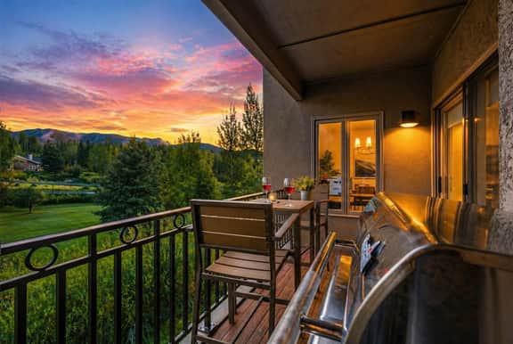2814 Summit One Condo Drive