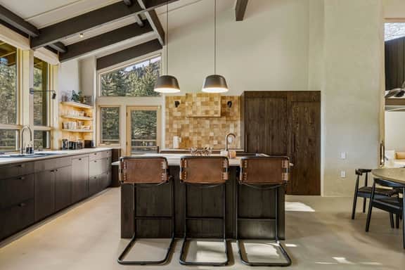 The Sawtooth Modern | Designer Build | Hot Tub | River Access