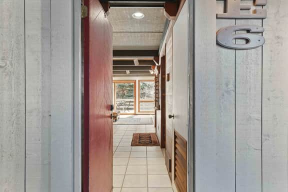 Creekside Vintage Condo at Warm Springs Base