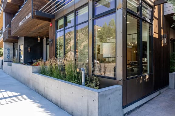 660 N 1st Ave #101