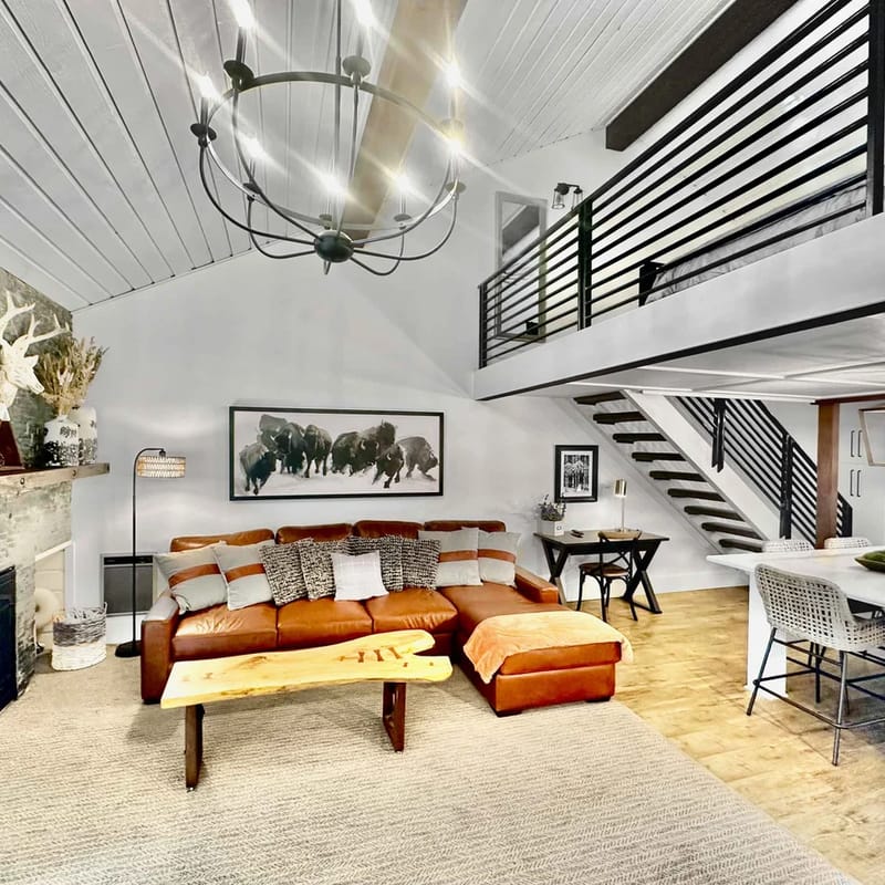 The Sunburst Social | Modern Condo with Amenities